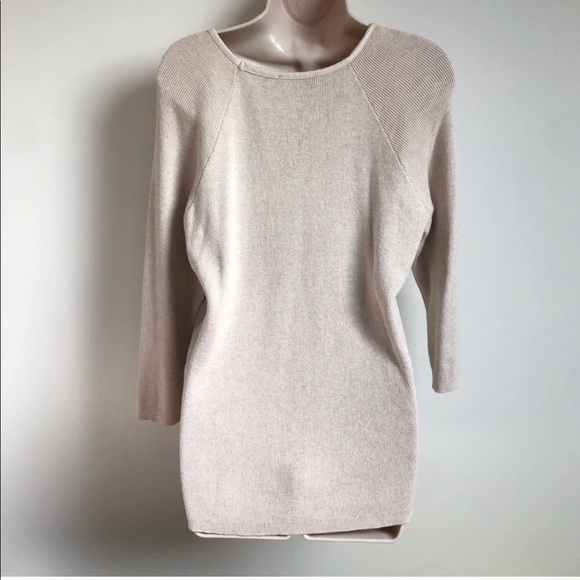 🆕 The Limited faux leather 3/4 sleeve scoop neck pullover swea… - Picture 8 of 10